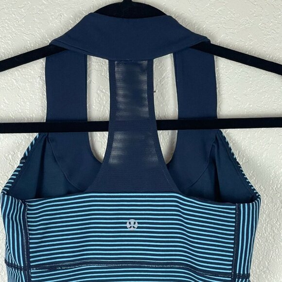 Lululemon Tank Top Womens Size 4 Scoop Neck Striped Racerback Shelf Bra Blue - Picture 4 of 8